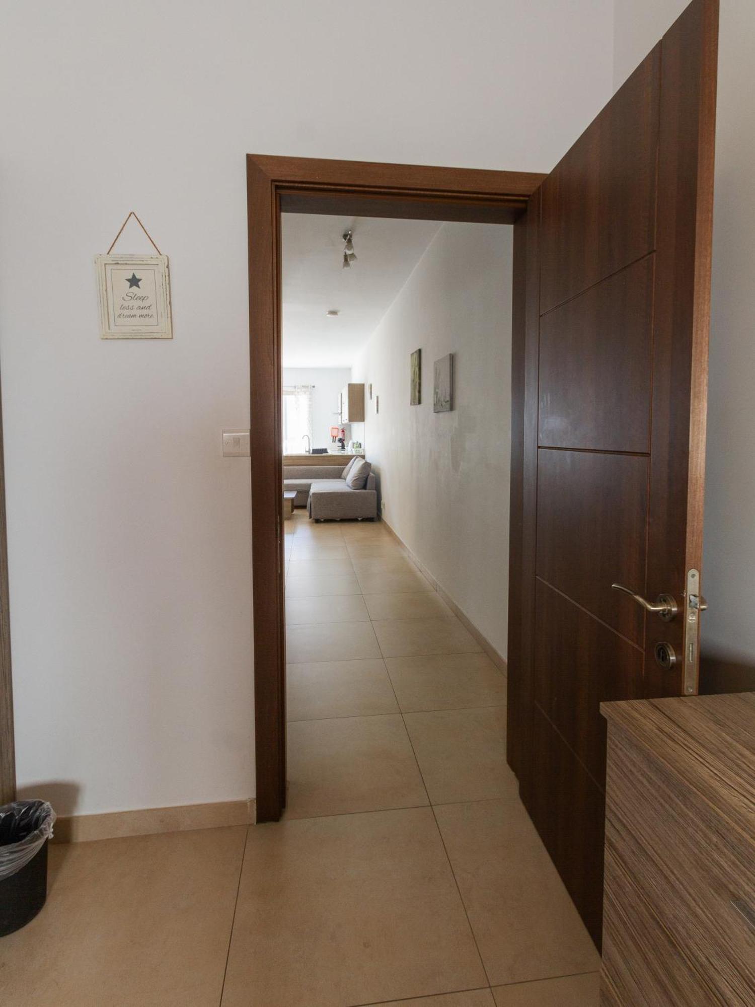 Modern & Central 2 Bedroom & 2 Bathrooms Apartment Msida Εξωτερικό φωτογραφία